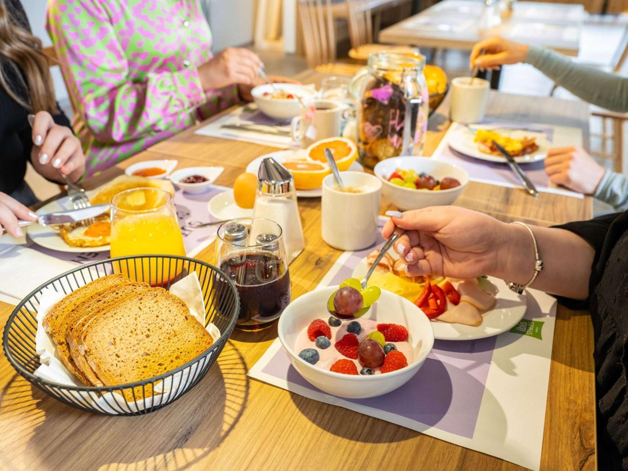 Ibis Styles Graz Messe Hotel Екстериор снимка